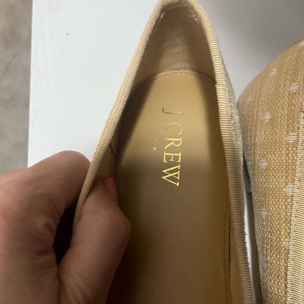 J. Crew Tan and White Ballet Flats with Decorative Bows 8 - Picture 2 of 3